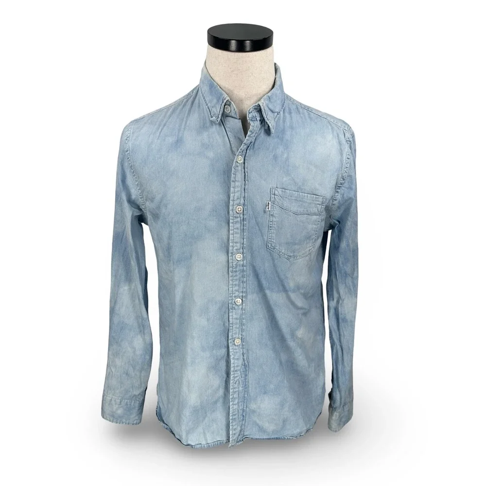 Levis‎ Mens Acid Wash Denim Button Down Shirt Light Blue Cloud Sky Wash Medium
